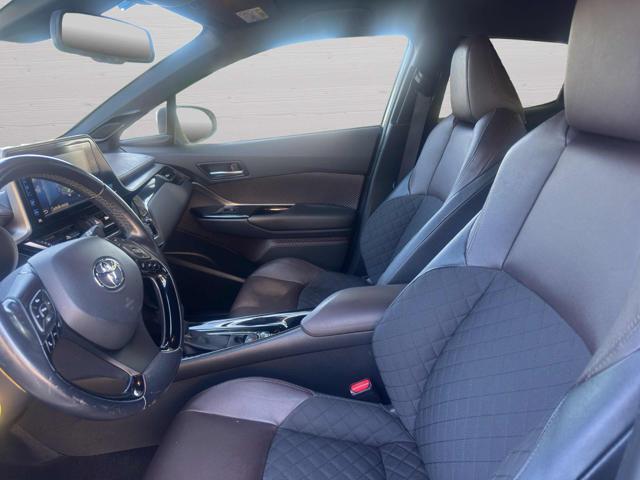 TOYOTA C-HR 1.8 Hybrid E-CVT Lounge