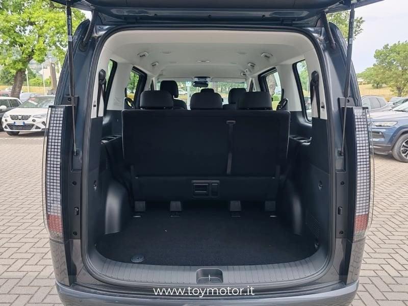 Hyundai Staria 1.6 HEV AT 2WD 9 posti Wagon