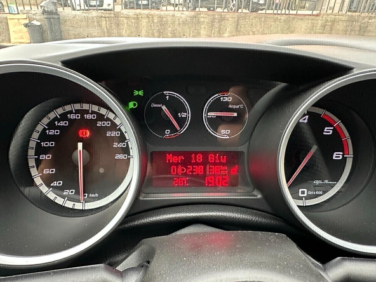 Alfa Romeo Giulietta 1.6 JTDm-2 105 CV Distinctive