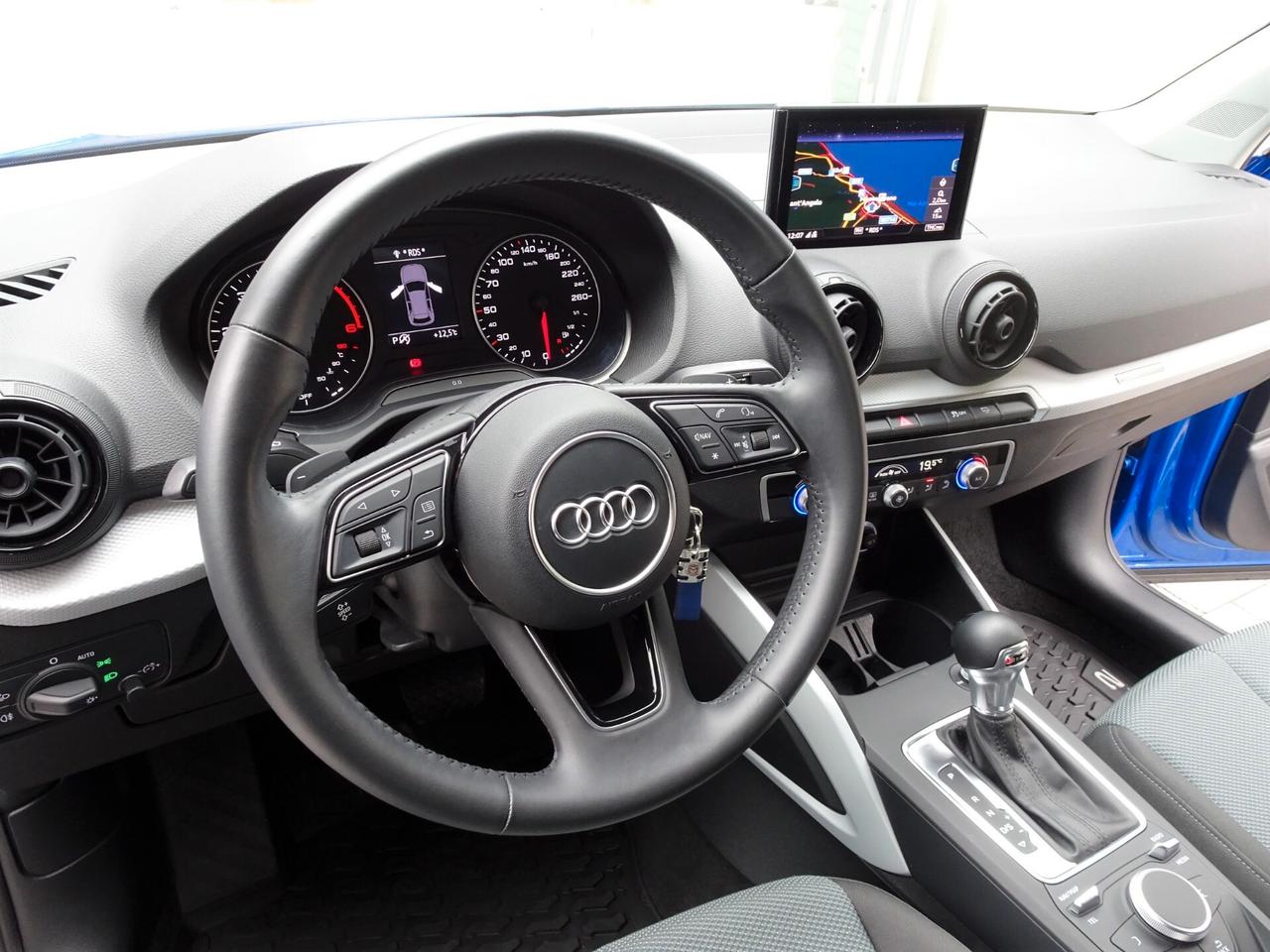 Audi Q2 1.6 TDI 116CV DESIGN S-Tronic LED/NAVI