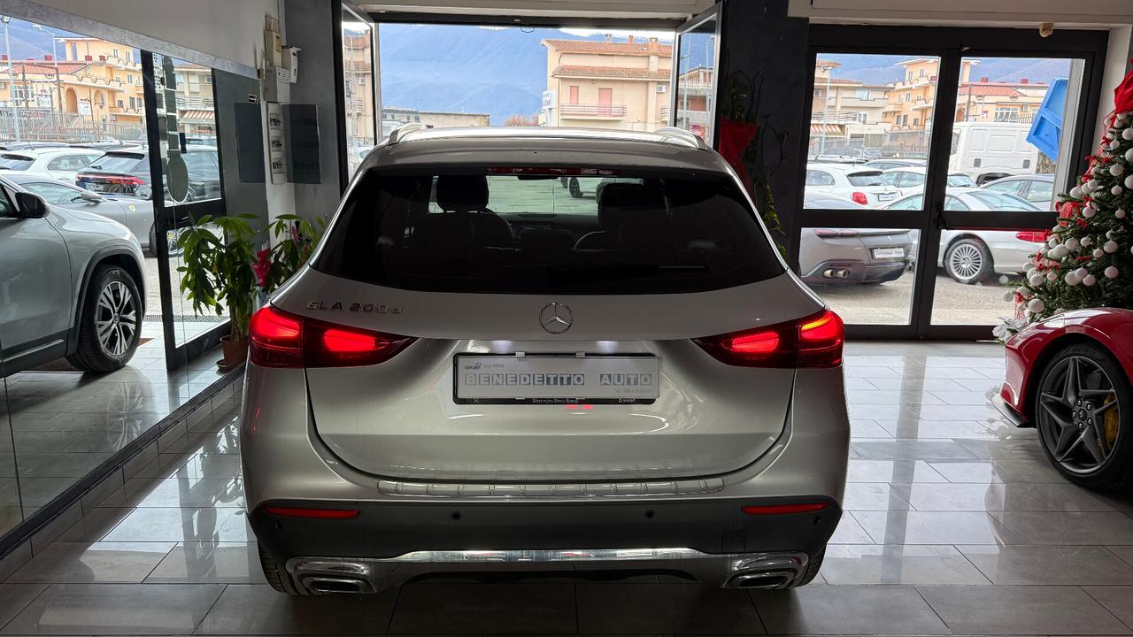 Mercedes-benz GLA 200 d RESTYLING