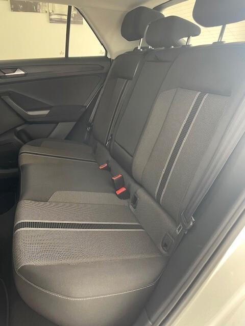 Volkswagen T-Roc 1.6 TDI SCR Advanced BlueMotion Technology
