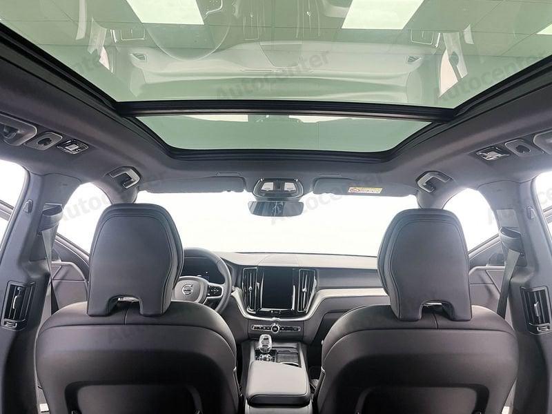 Volvo XC60 XC60 B4 (d) FWD GEARTRONIC PLUS DARK