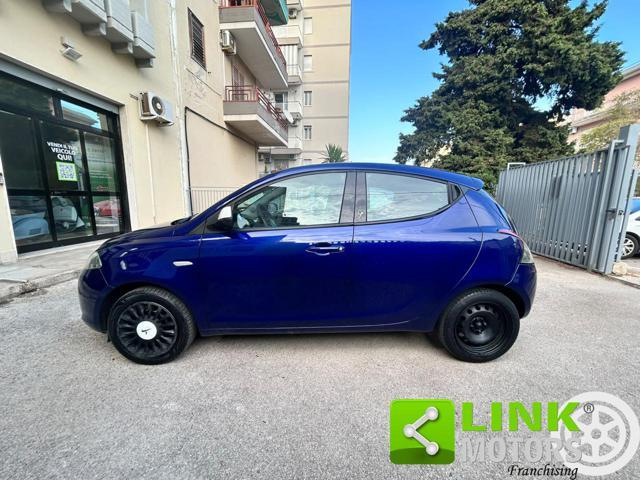 LANCIA Ypsilon Elefantino