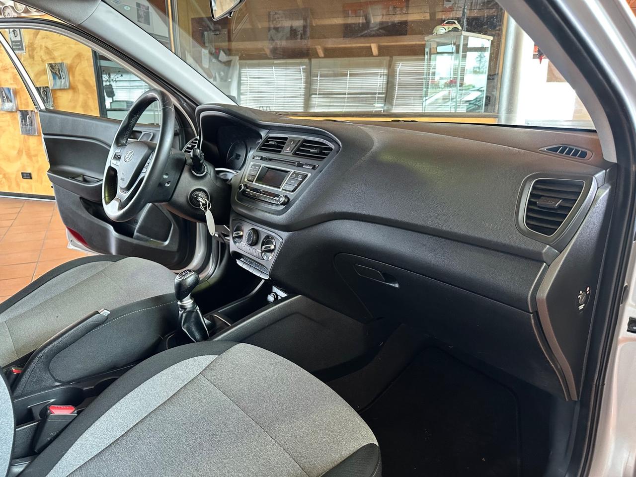 Hyundai i20 1.2 84 CV 5 porte Style GPL