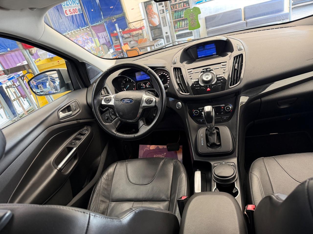 Ford Kuga 2.0 TDCI 140 CV 4WD Powershift