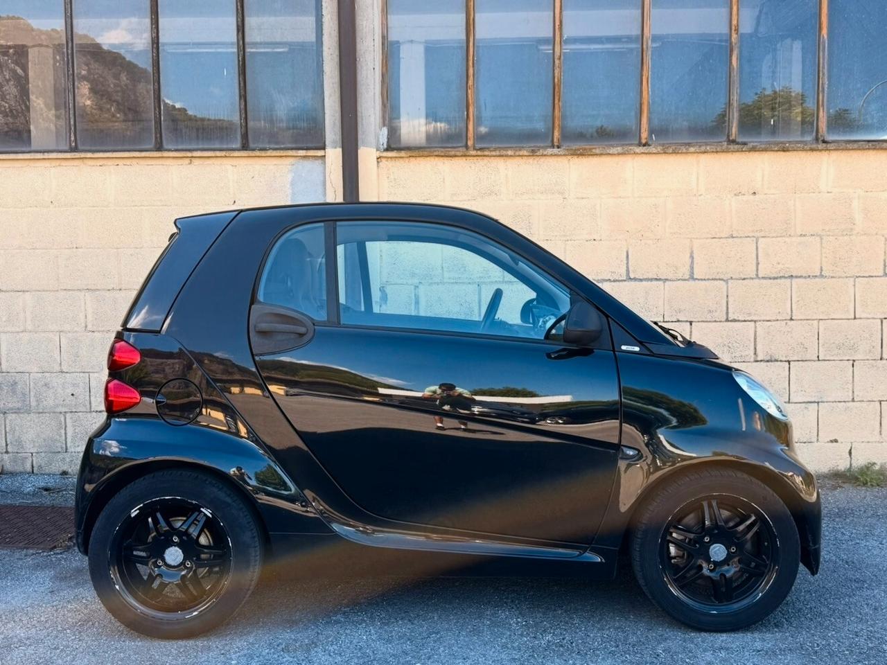 Smart ForTwo 1000 45 kW MHD coupé pure