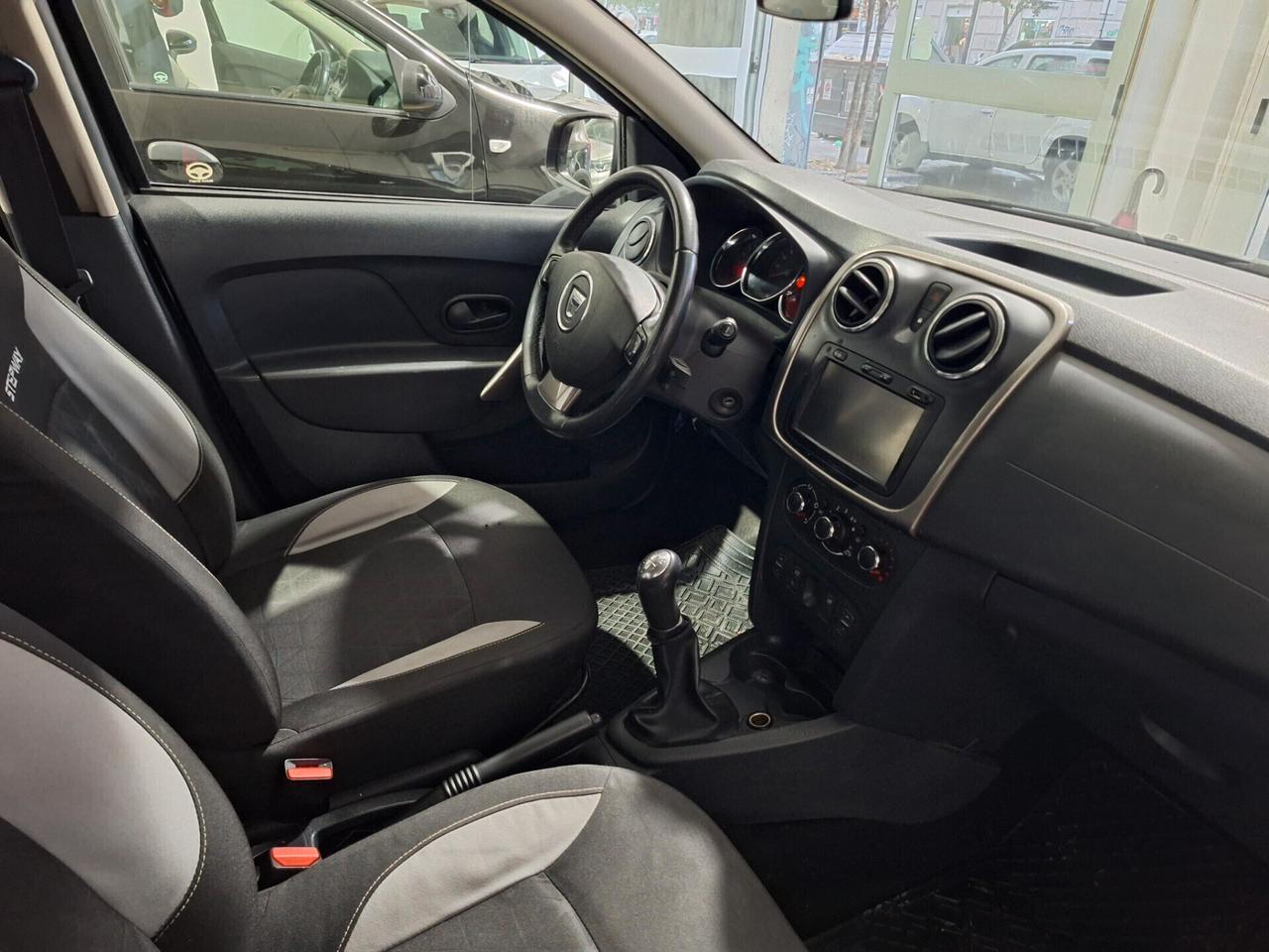 Dacia Sandero Stepway 1.5 dCi 90cv NAVI