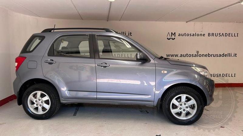 Daihatsu Terios Terios 1.5 4WD Hiro A/T AUTOM. UNIPROP.