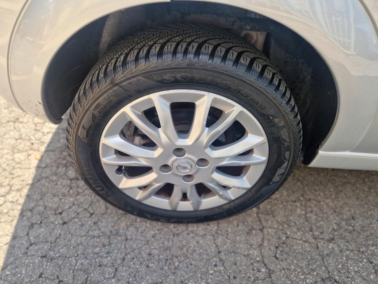 Opel Meriva 1.4 16V GPL-TECH Enjoy