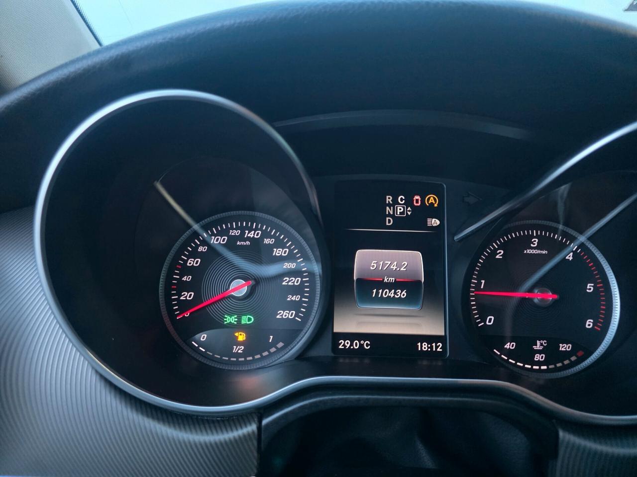 Mercedes-Benz Classe V 250 d in versione Extralonq