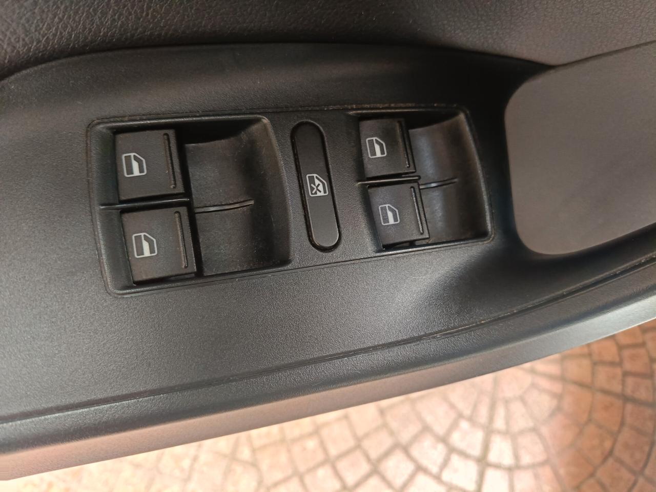 Seat Ibiza 1.2 TDI 75CV-ITECH-NEOPATENTATI-Euro7290