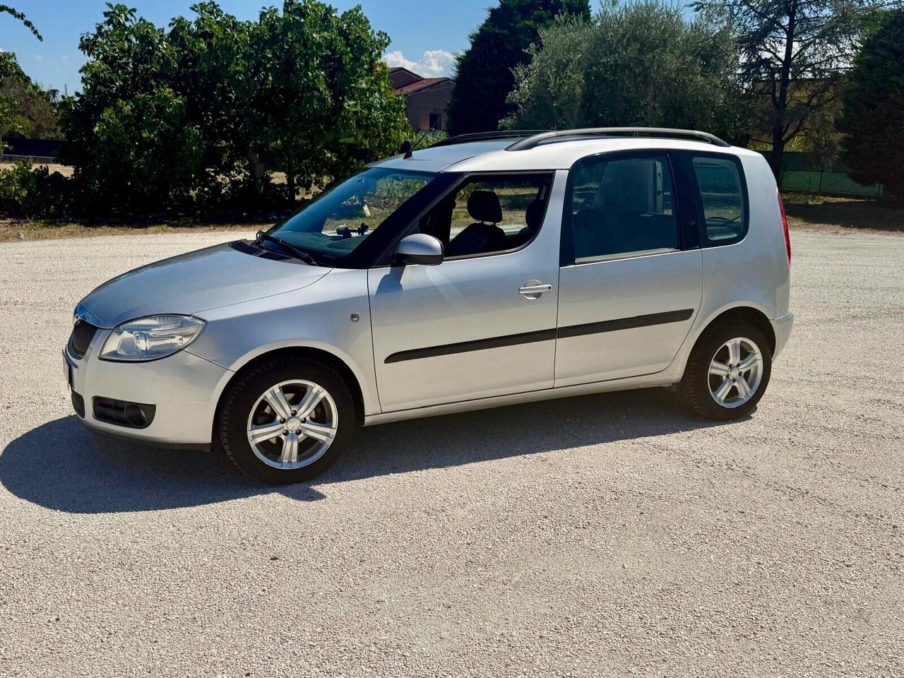 Skoda roomster 1.4 Bifuel benzina GPL neopatentati