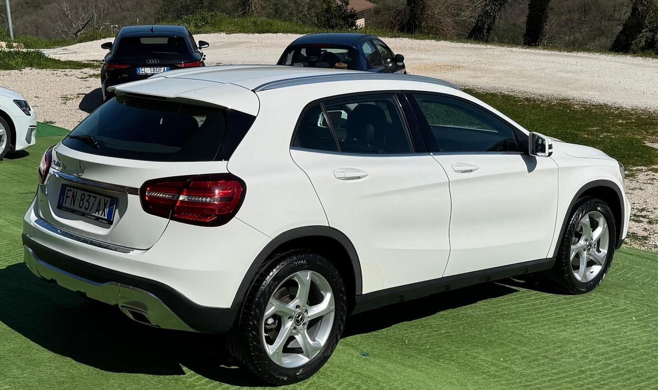 Mercedes-benz GLA 180 d Sport (manuale)