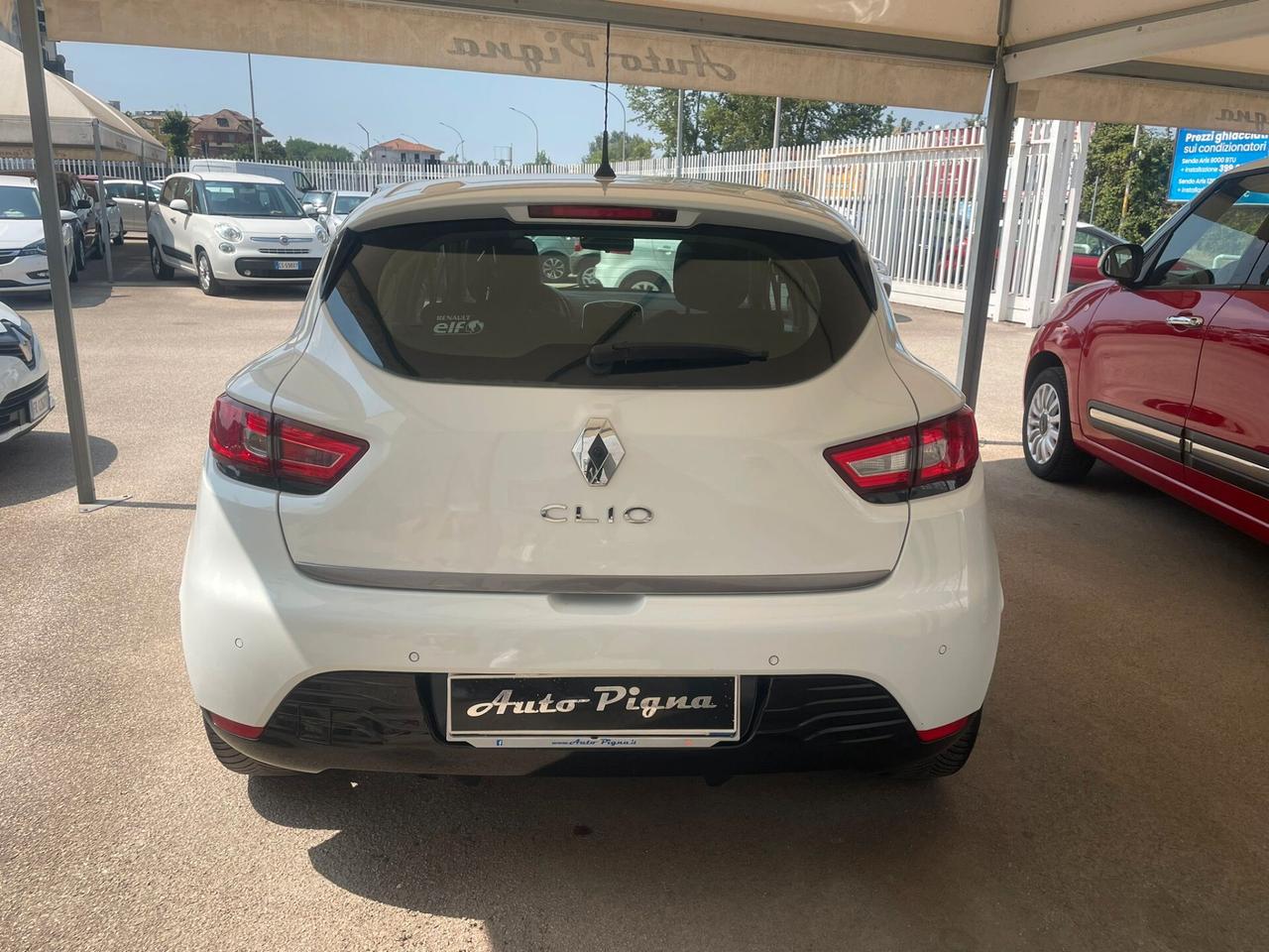 Renault Clio 1.2 75CV 5 porte Costume National