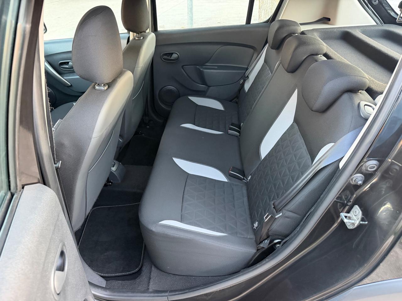 Dacia Sandero Stepway 1.5 dCi 90CV 2014 90.000 km