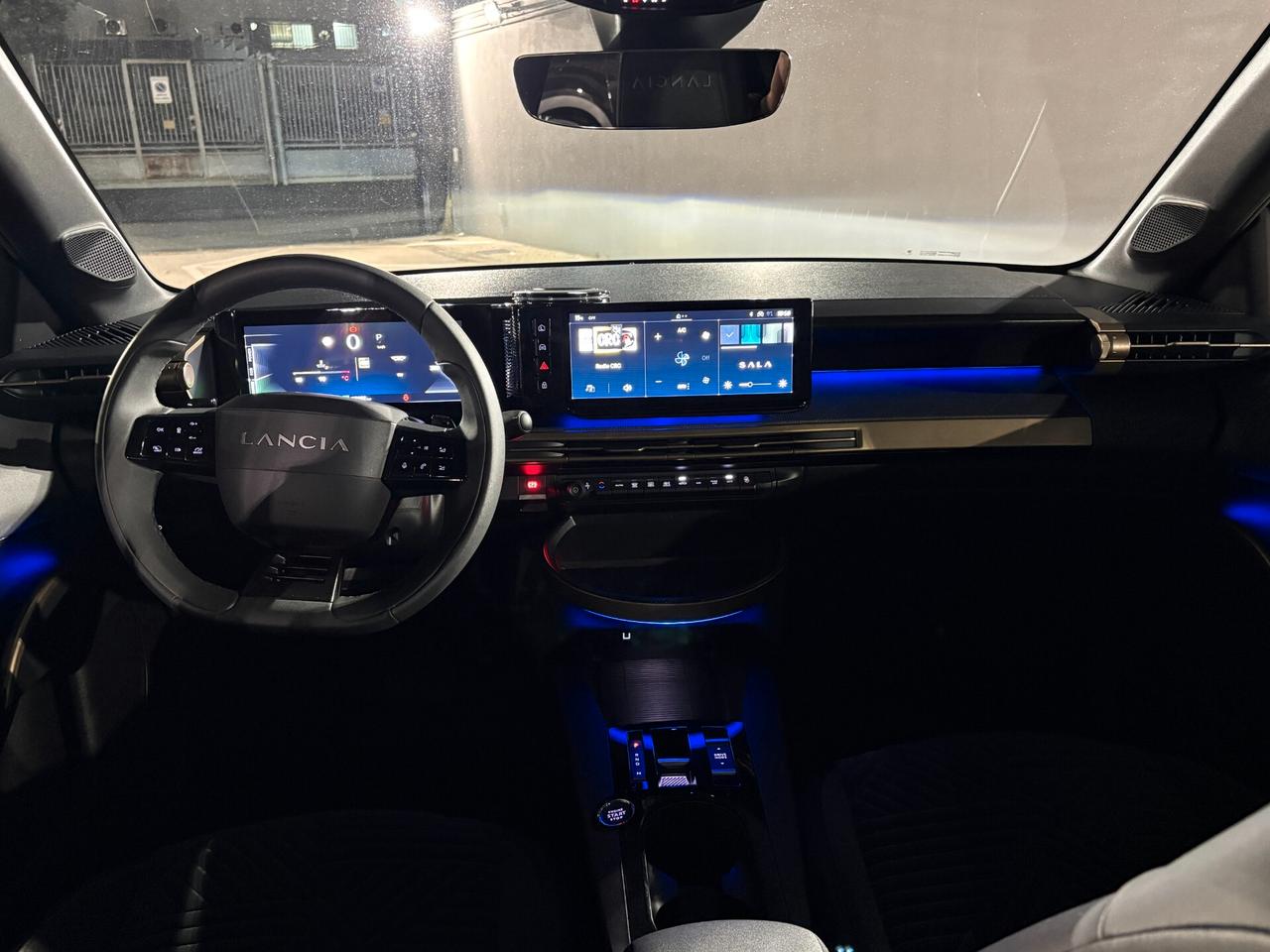 PROMO NEW Lancia Ypsilon 1.2 Hybrid e-DCT 100cv LX KM CERTIFICATI