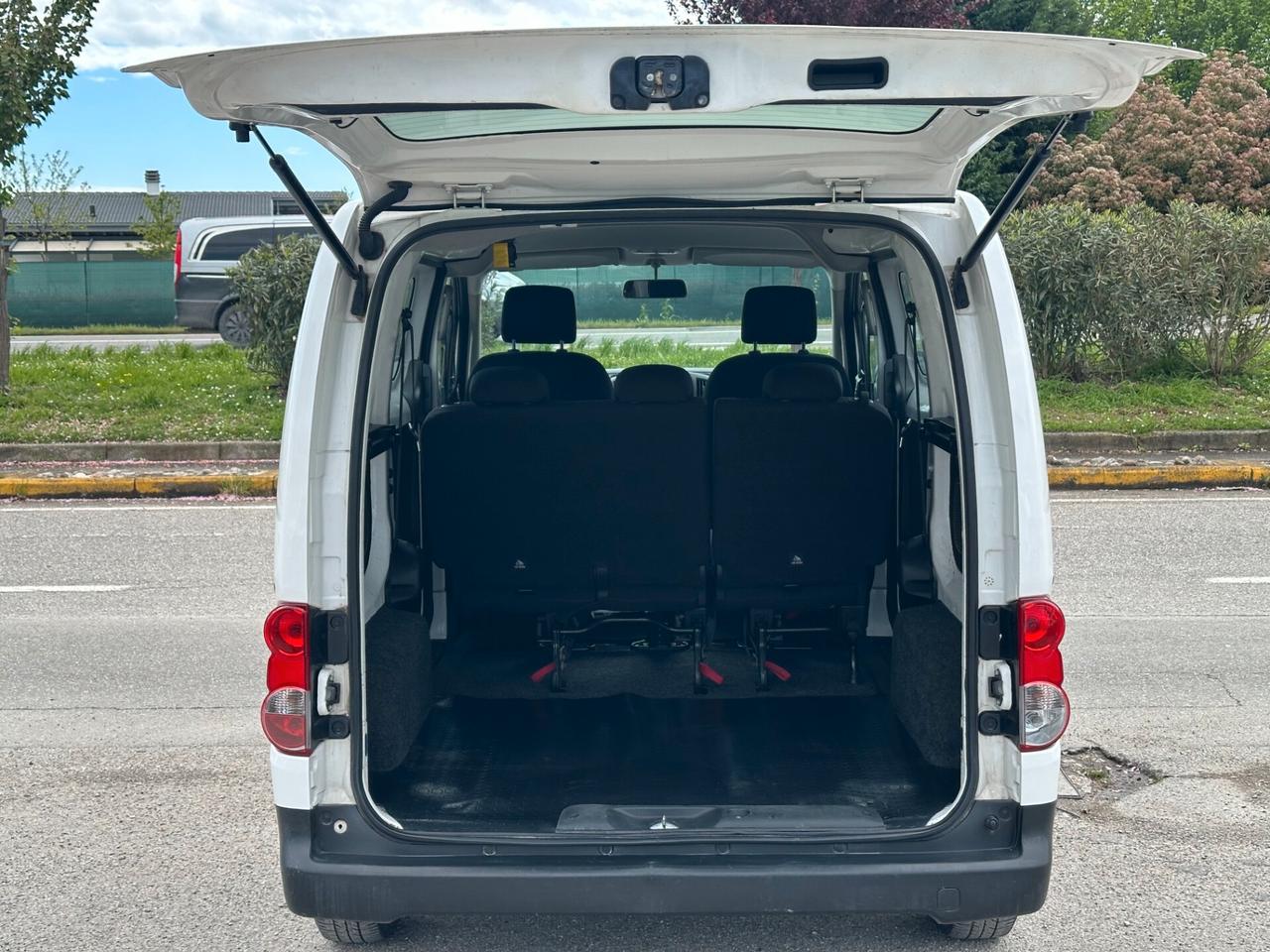 Nissan NV200 AUTOCARRO 5 POSTI Euro 6