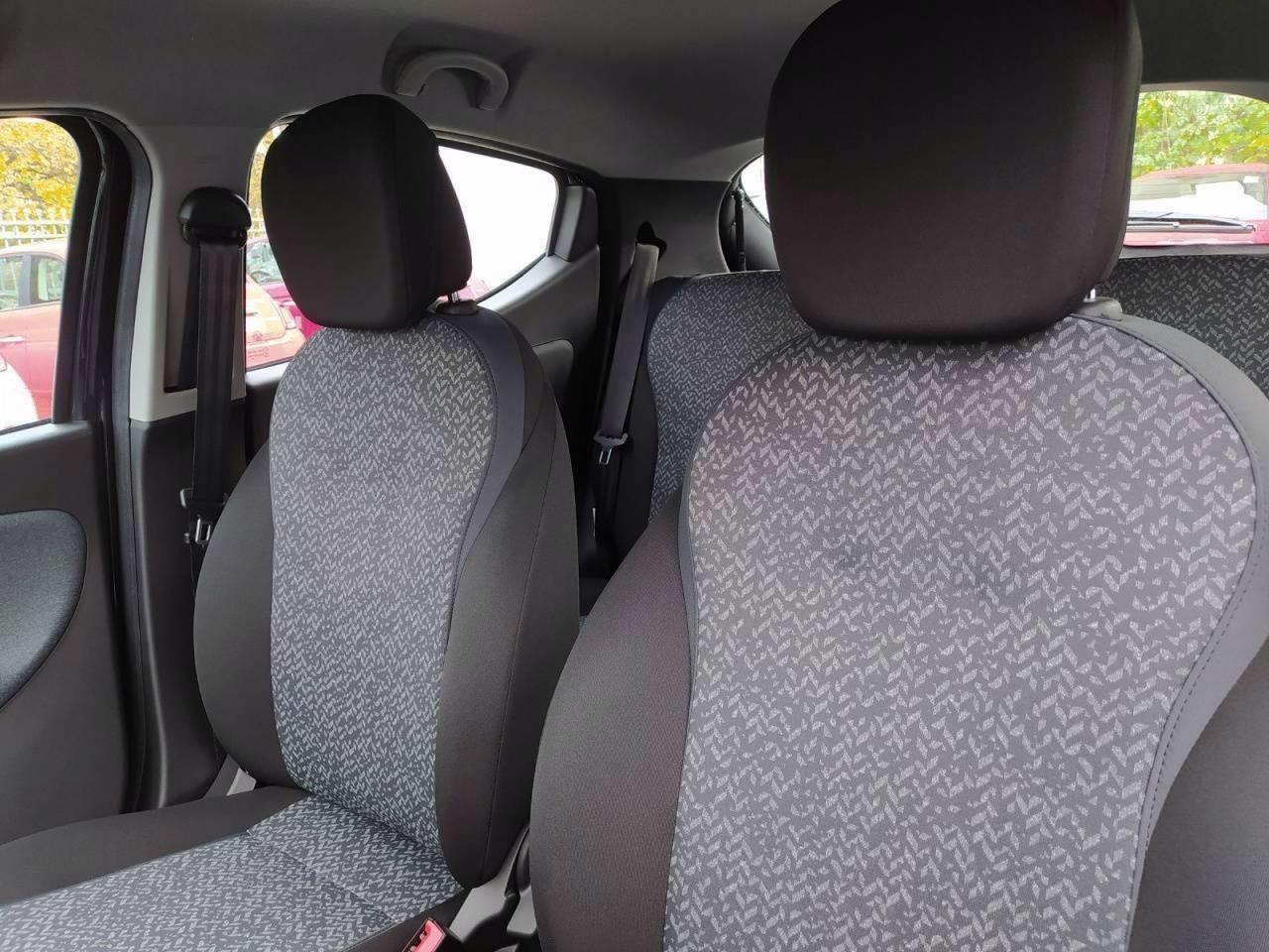 LANCIA Ypsilon III 2021 - Ypsilon 1.0 firefly hybrid Silver s&s 70cv