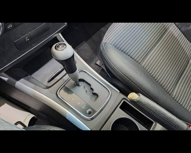 MERCEDES-BENZ B 200 cdi Sport