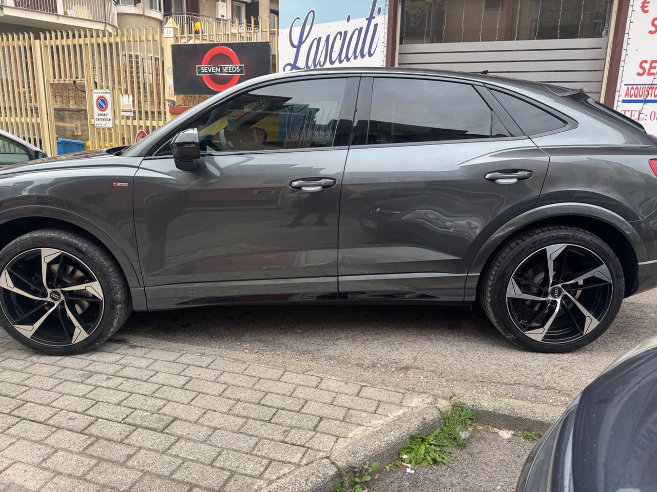 Audi Q3 35 TFSI S line edition