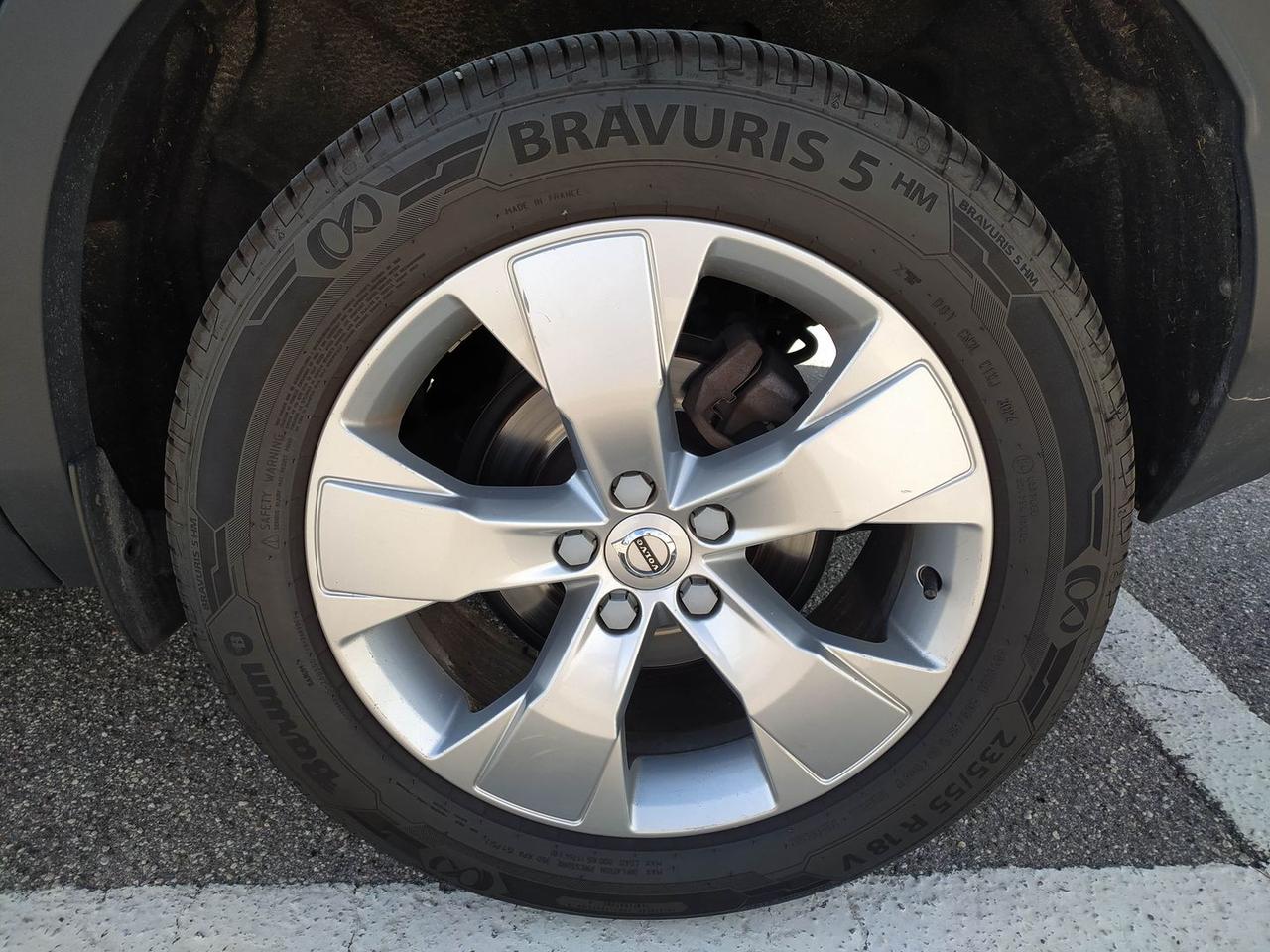 Volvo XC40 Momentum D3 #6463