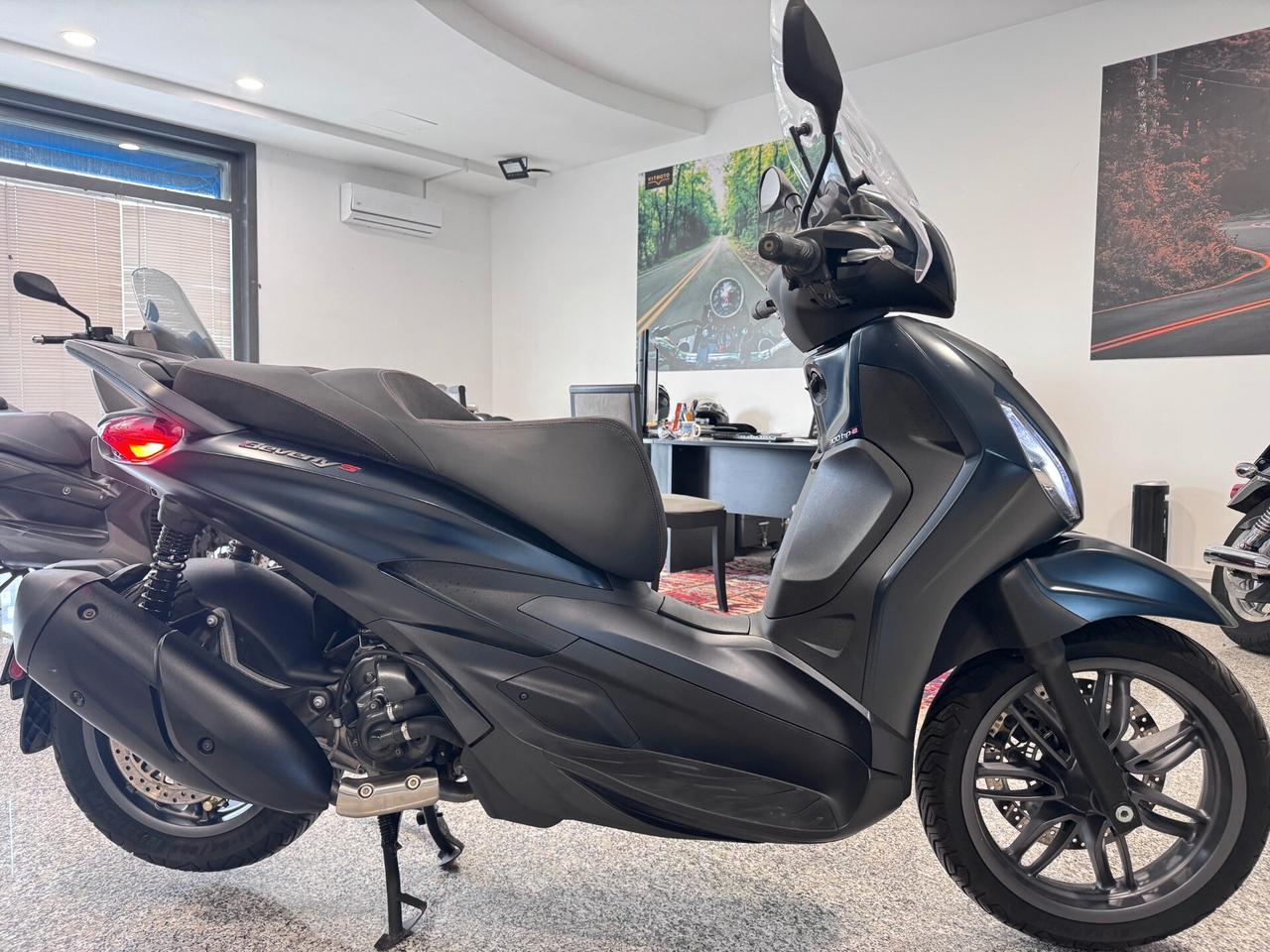 Piaggio Beverly 300 i.e. Special
