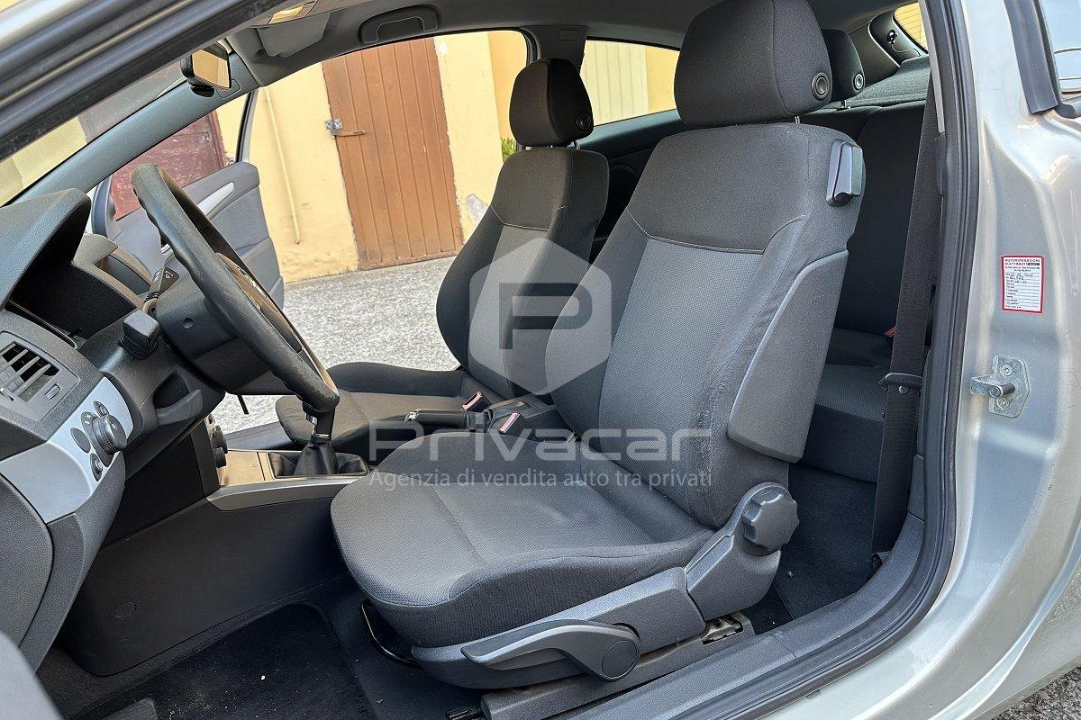 OPEL Astra GTC 1.6 16V Twinport 3 porte Sport
