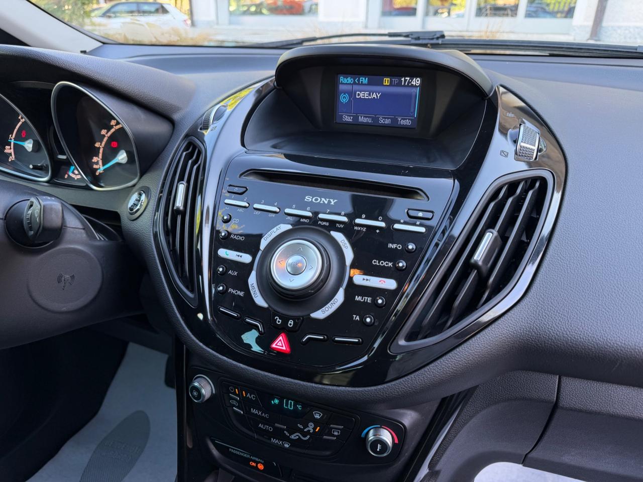 Ford B-Max 1.5 TDCi 75 CV Titanium