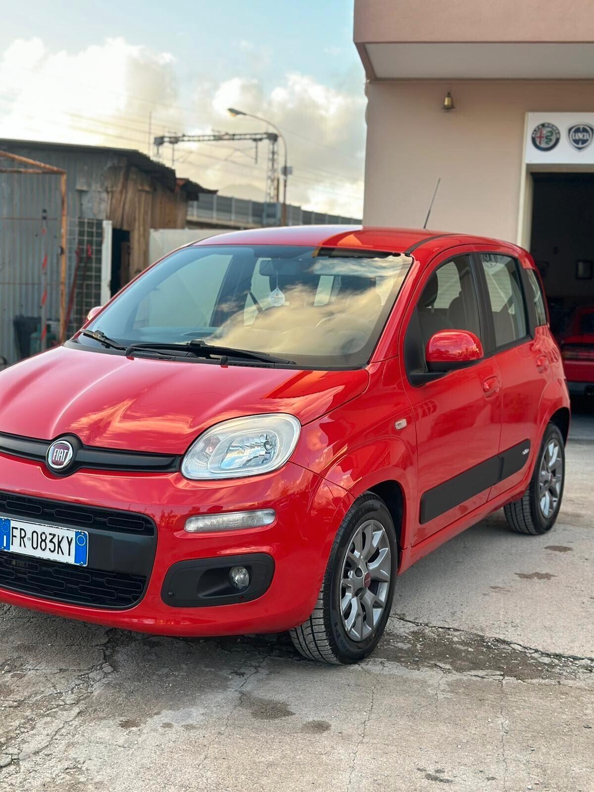 Fiat Panda 1.3 MJT 95 CV S&S Lounge PROMO!!