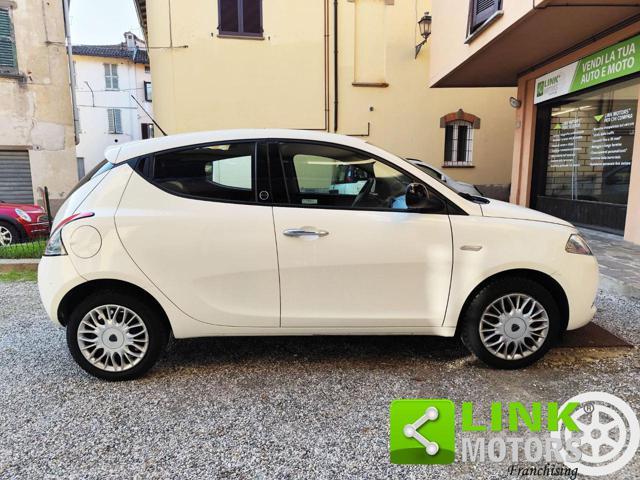 LANCIA Ypsilon 1.2 69 CV 5 porte GPL Ecochic Gold NEOPATENTATI