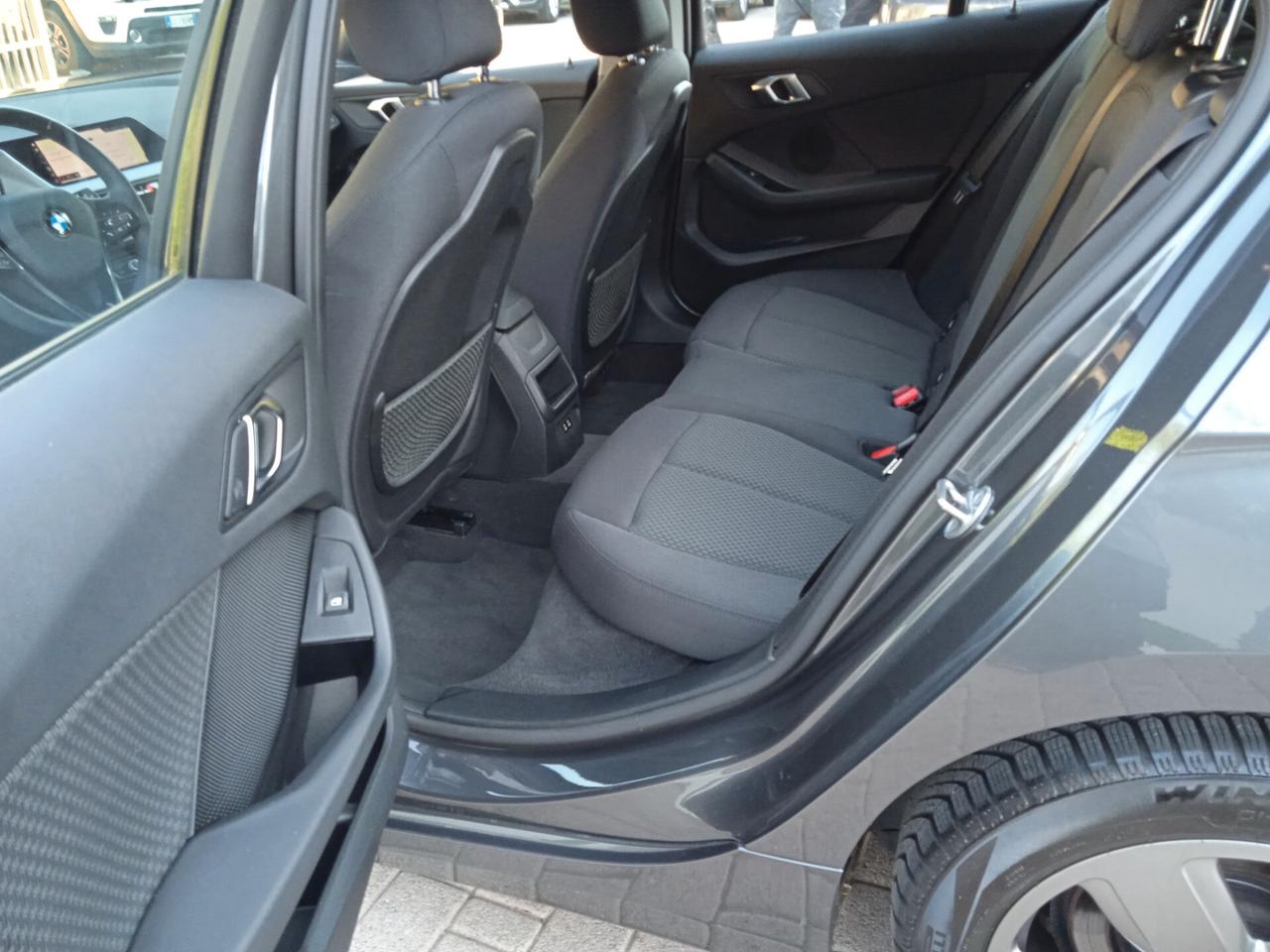 Bmw serie 1 - 116d 5p. Advantage 2020