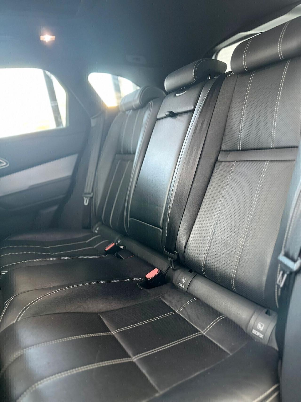 Range Rover Velar full optional 2.0D 240CV R-Dynamic