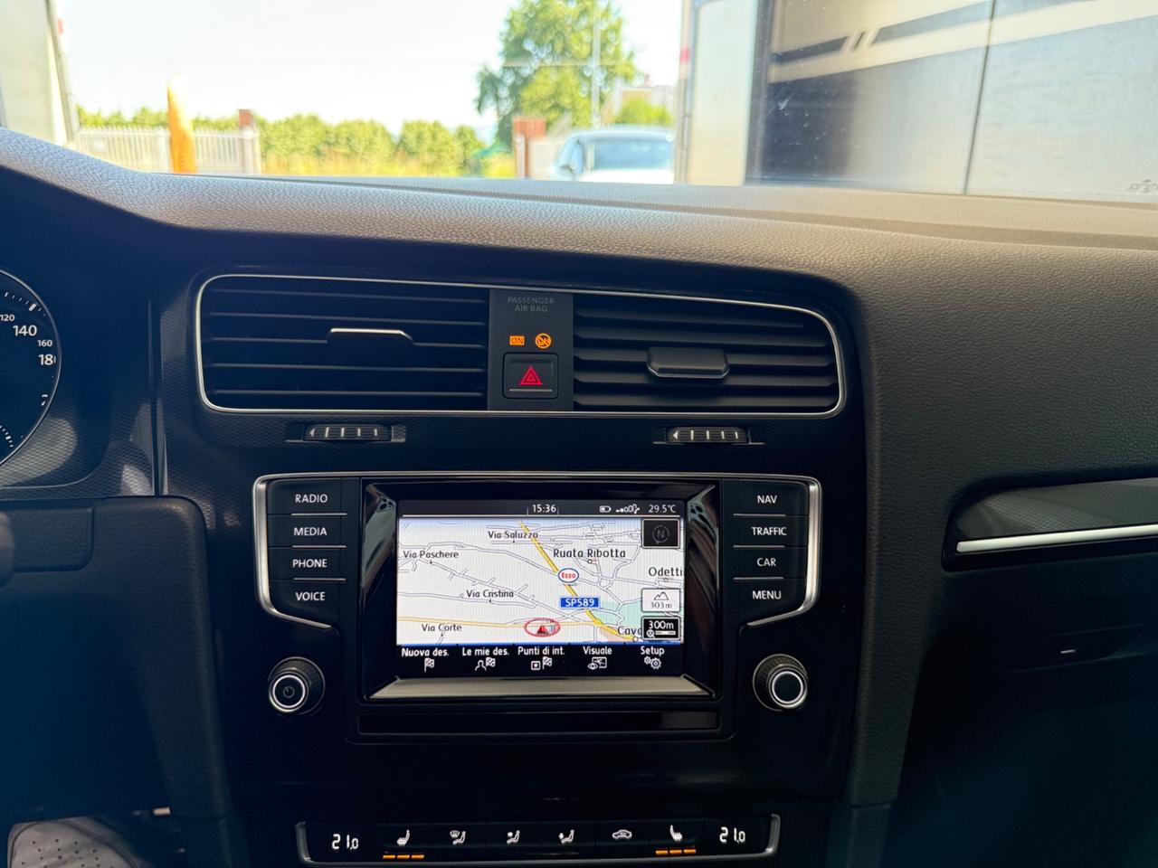 Volkswagen Golf GTD 2.0 TDI DSG