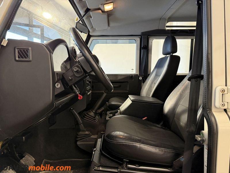 Land Rover Defender Defender 110 2.4 td SE SW