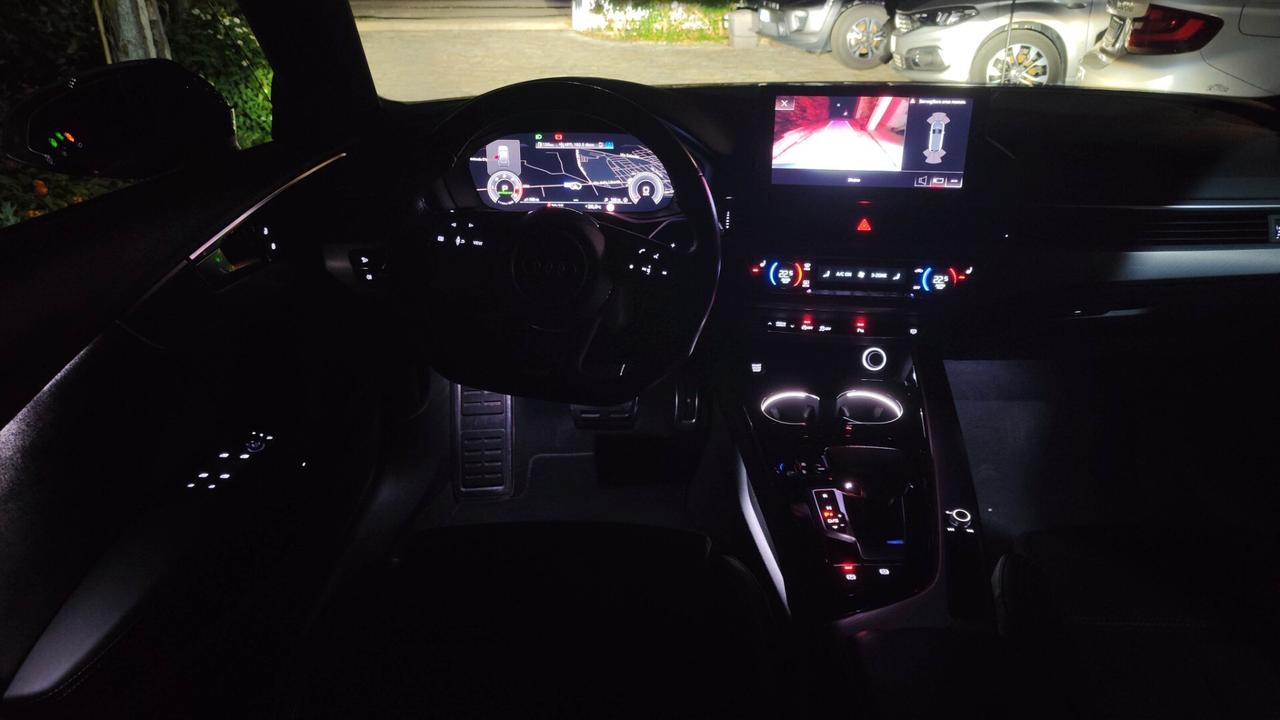 Audi A4 Avant 40 TDI S tronic line edition