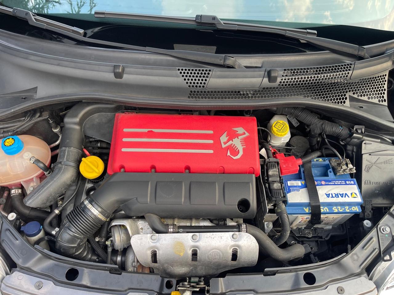 Abarth 595 1.4 Turbo T-Jet 140 CV