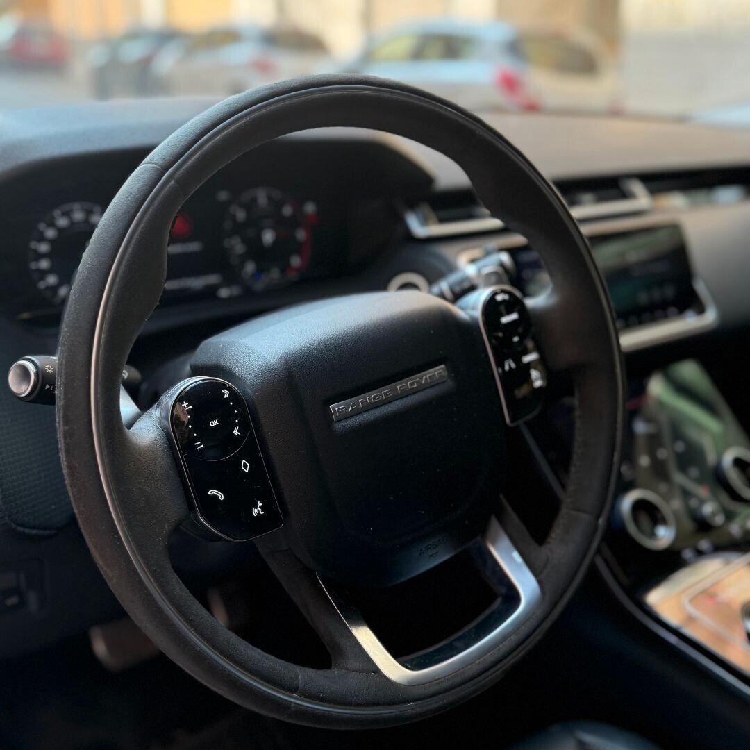 Range Rover Velar 2.0D I4 240 CV LEGGI INFO