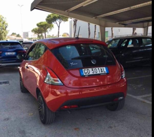 LANCIA Ypsilon 1.0 FireFly Hybrid S&S Silver