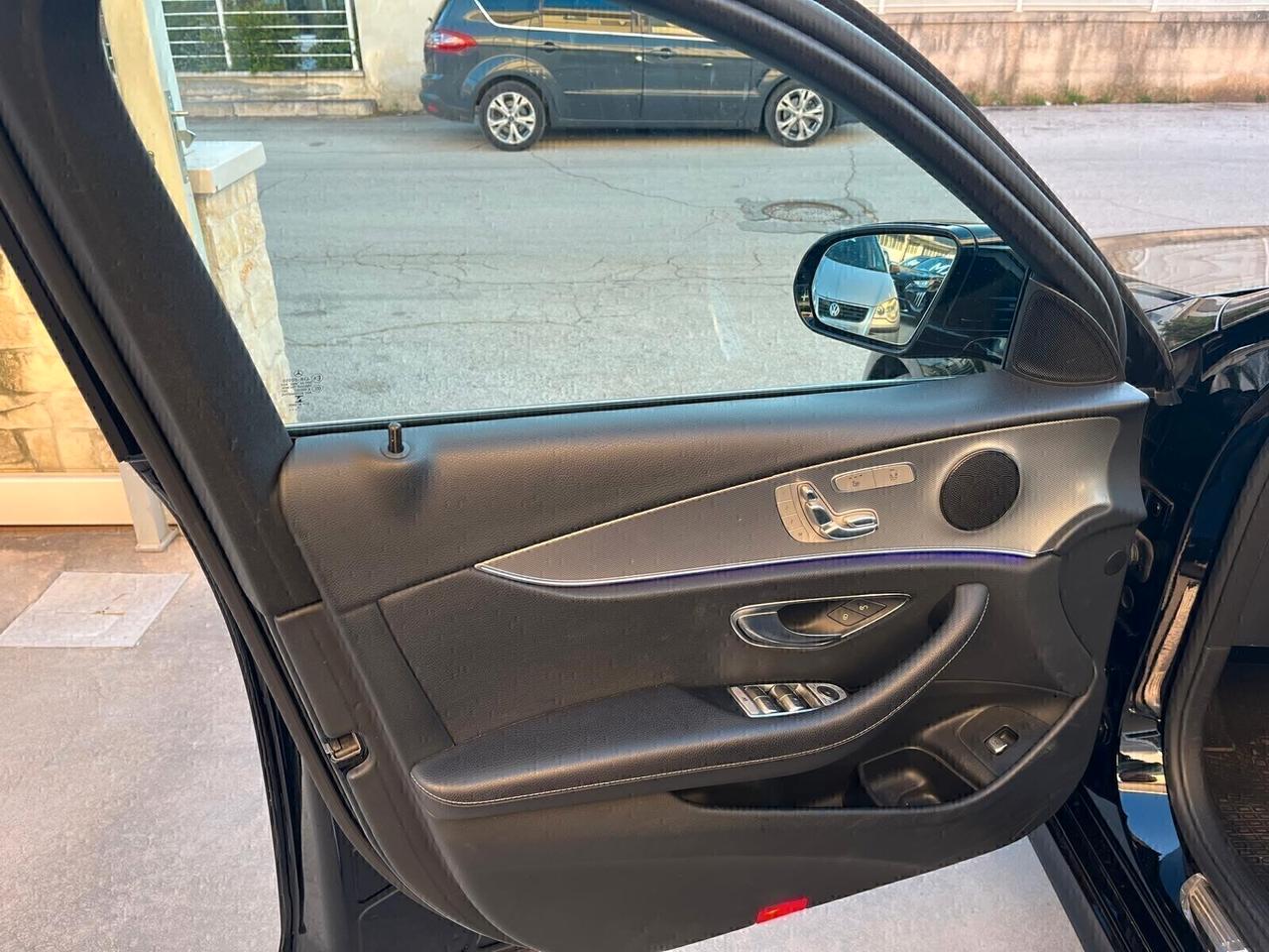Mercedes-benz E 220 d 4Matic Auto Premium Plus