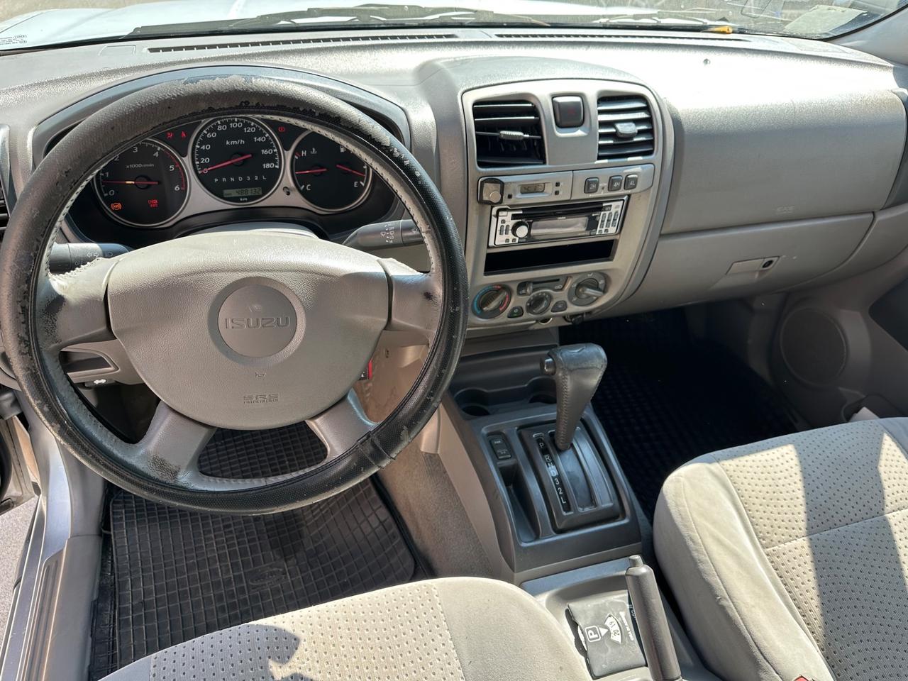Isuzu D-Max 3.0 TD cat Crew Cab 4WD Pup LS Roadm.Aut