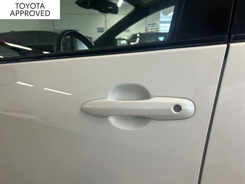 Toyota Yaris 1.5 HYBRID STYLE