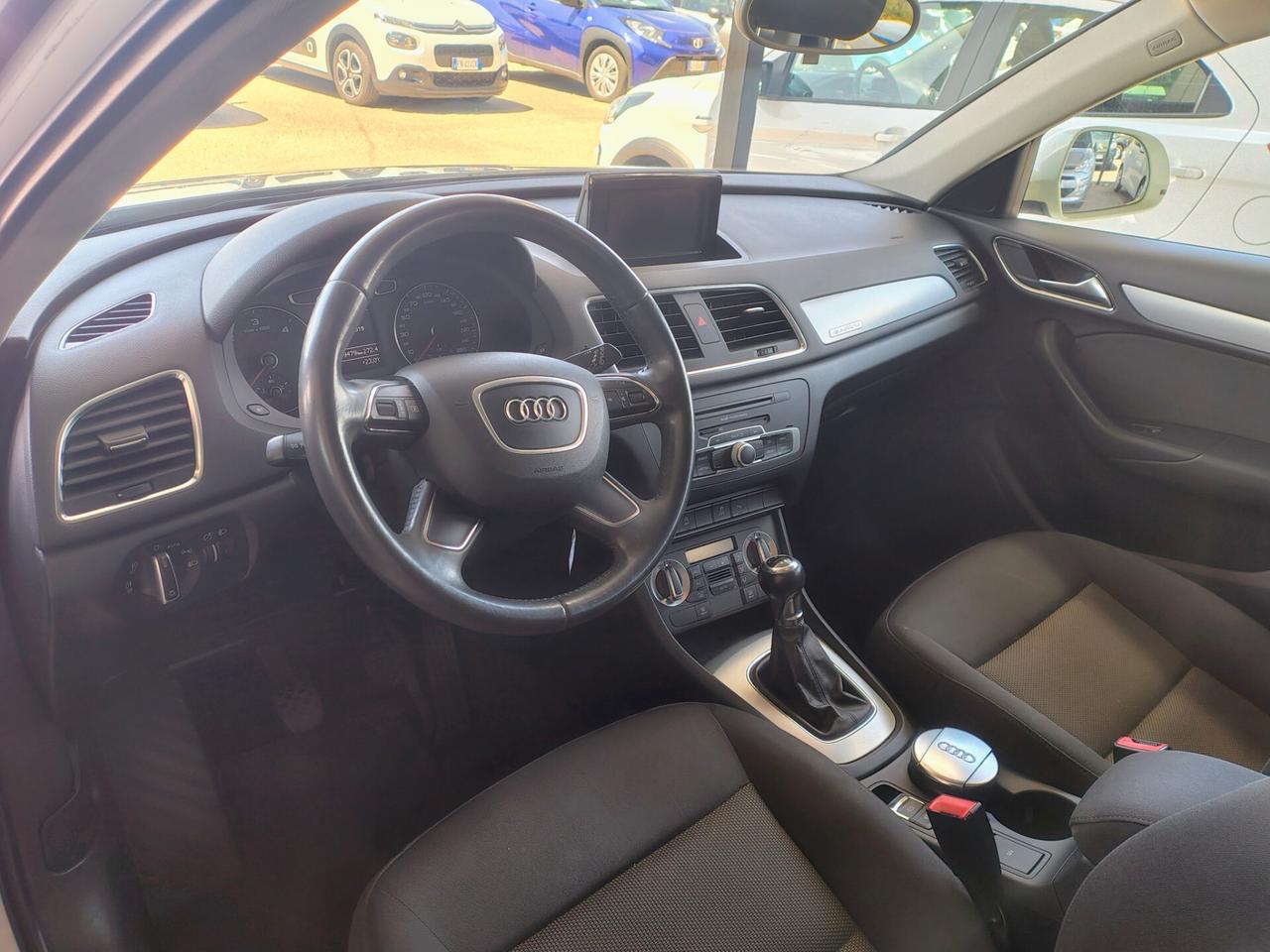 Audi Q3 2.0 TDI quattro BUSINESS PLUS