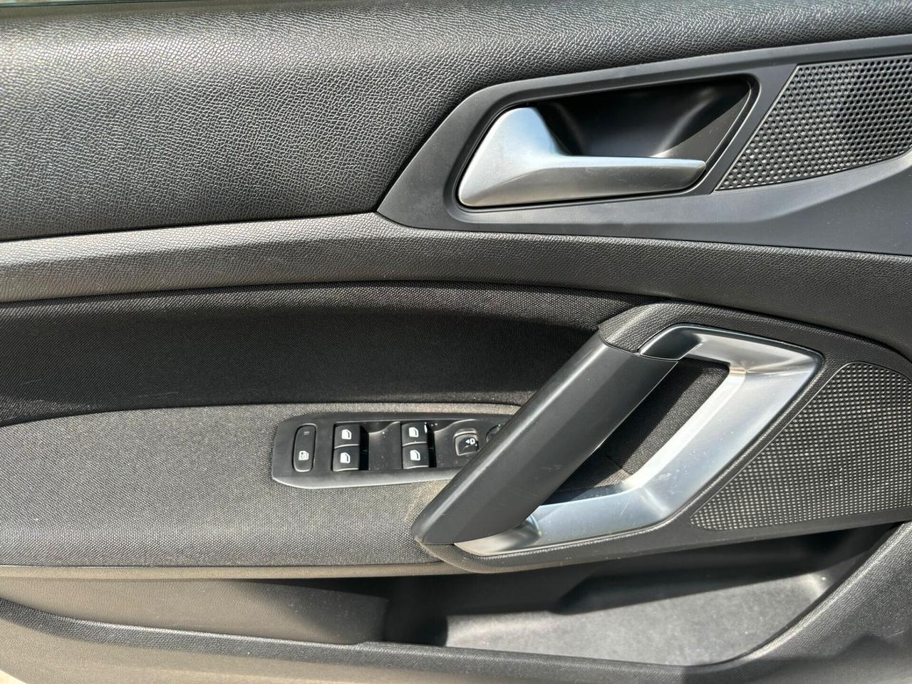 Peugeot 308 BlueHDi 120 S&S EAT6 SW GT Line