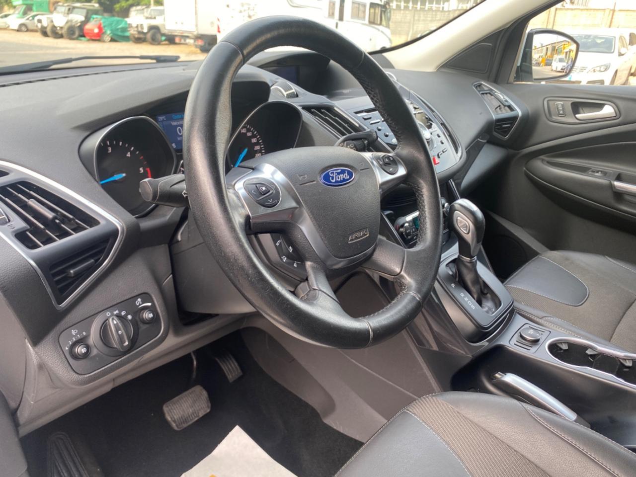 Ford Kuga 2.0 TDCI 150 CV S&S 4WD Titanium