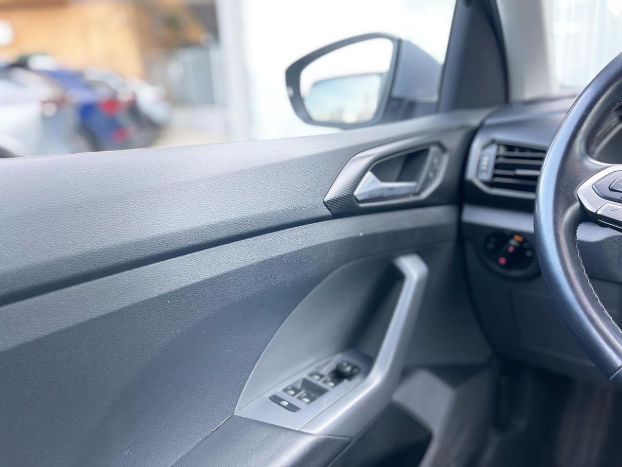 Volkswagen T-Cross 1.0 Benzina 115CV E6 Neo - 2020