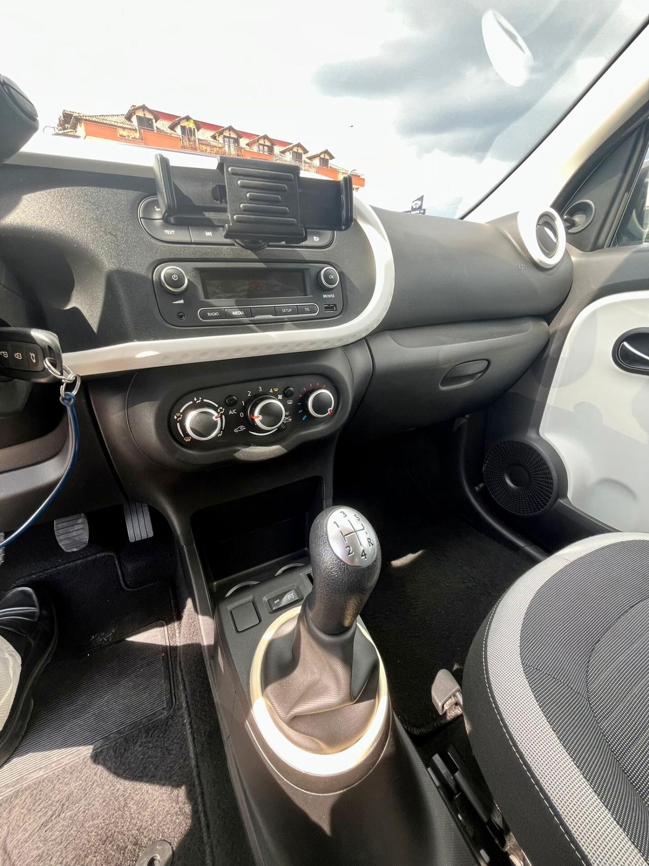 Renault Twingo SCe Lovely