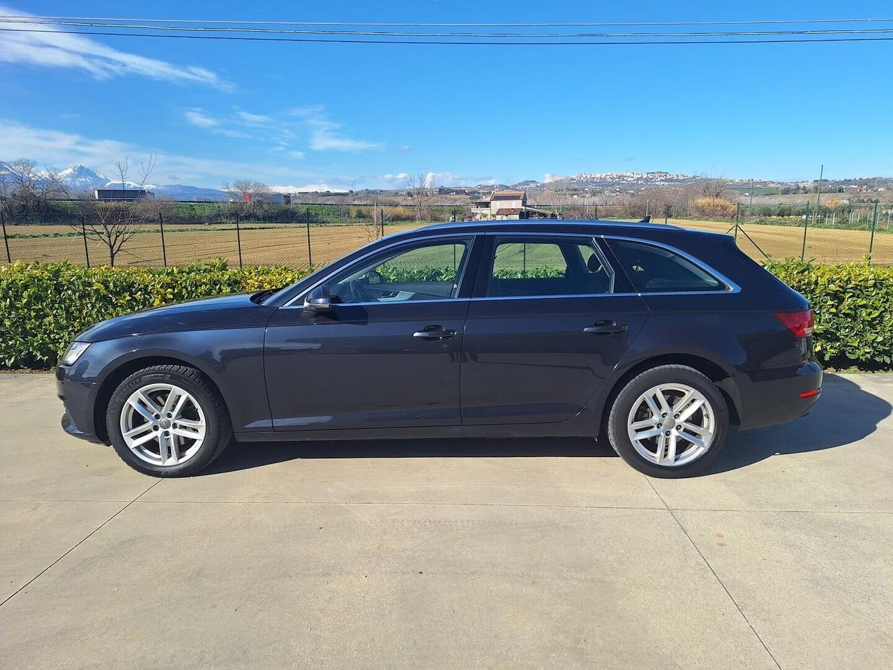 Audi A4 Avant 2.0 150cv Cambio Automatico F1.