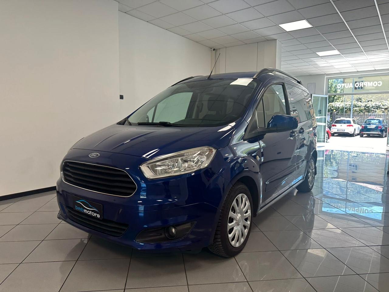 Ford Tourneo Courier 1.0 EcoBoost 100 CV Titanium