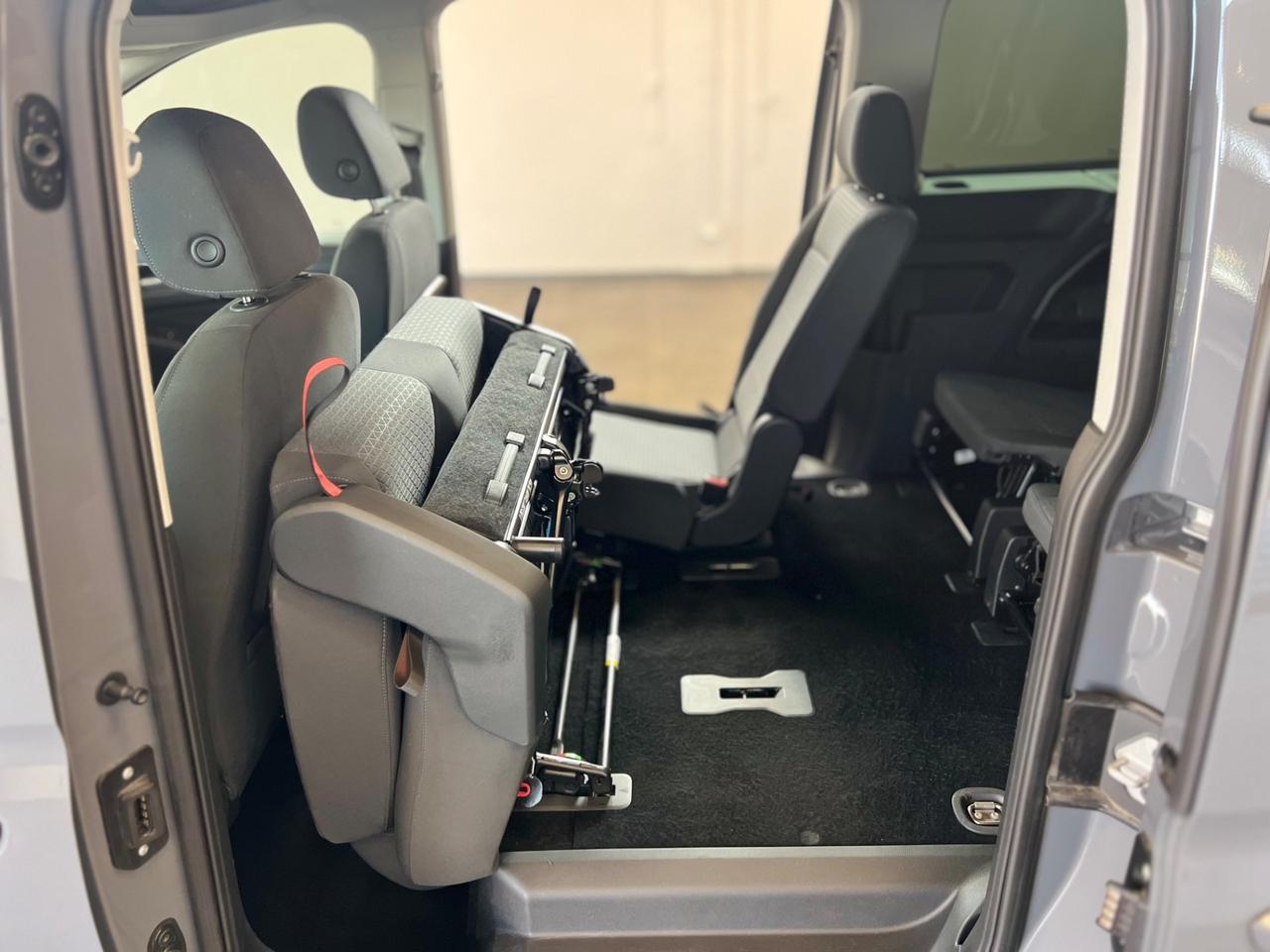 Ford Tourneo Connect Grand Tourneo Connect 7 posti 2.0 EcoBlue 122 CV Powershift Titanium